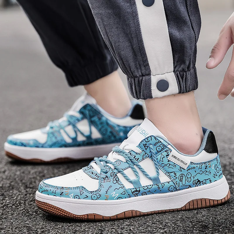 Trendy Graffiti Men Skateboarding Shoes Men High Quality Antiskid Damping Walking Sports Shoes Leisure Sneakers Male Zapatillas