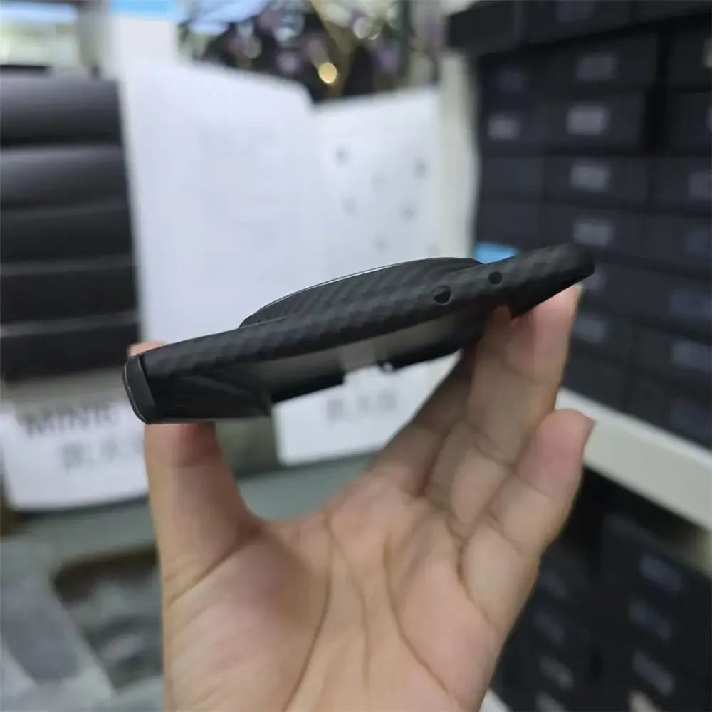 Genuine Carbon Fiber Slim MagSafe Case with Aramid Fiber Flip Hinge Protection
