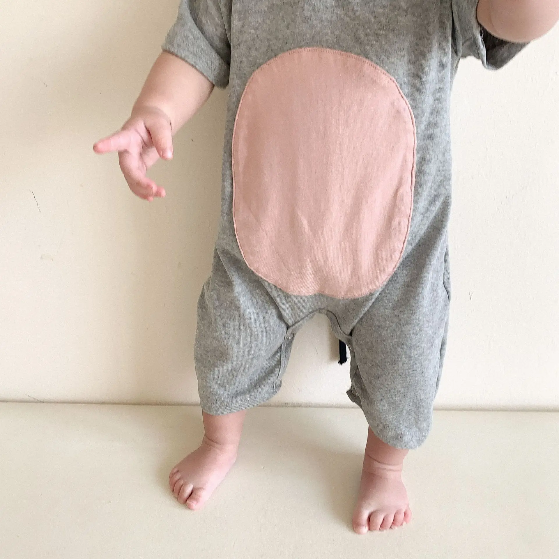 Newborn Knitting Romper Hooded  2022 Summer New Baby Cartoon Mouse Romper Toddler Infant Short Sleeve Jumpsuit Cute Boys Girls Romper Baby Mouse Clothes 0-24M Newborn Sailor Romper Girls Boy Costume Anchor