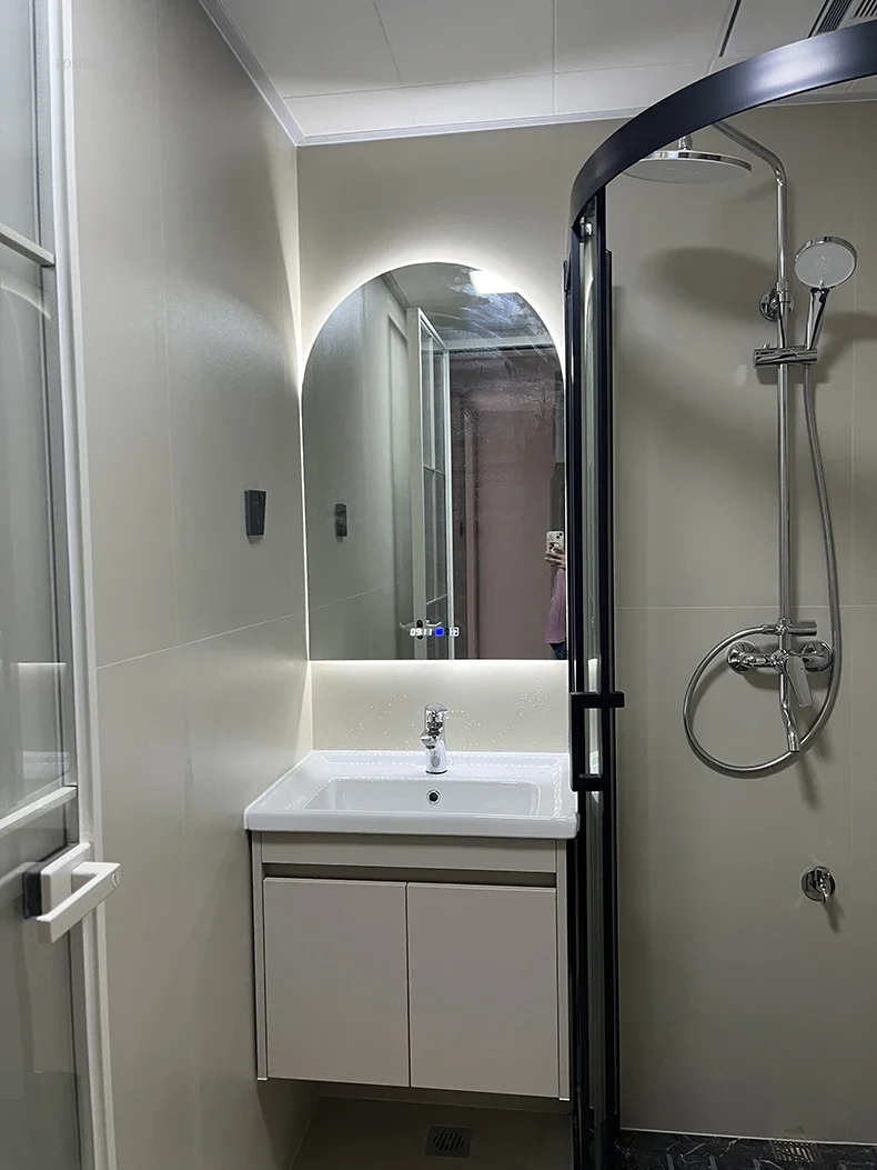 Description Picture 2 of itemFrench Glass Bath Mirrors for Toilet Wall-mounted Dressing Touch Screen Mirrors Light Luxury Arched Design Mirrors for Bedroom