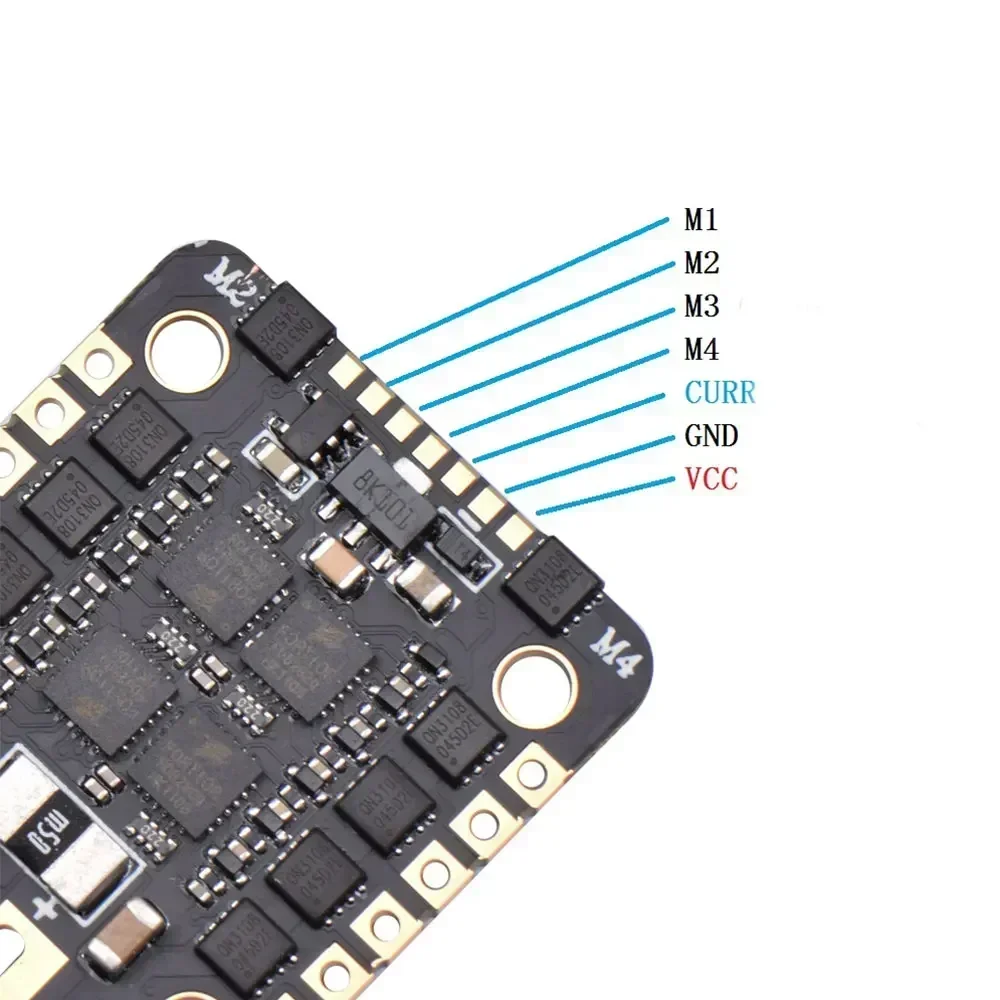 Connecteurs de batterie et câbles de signal sur le JHEMCU EM40A ESC 4 en 1 40A BLHeli_S DShot600 pour drone FPV.