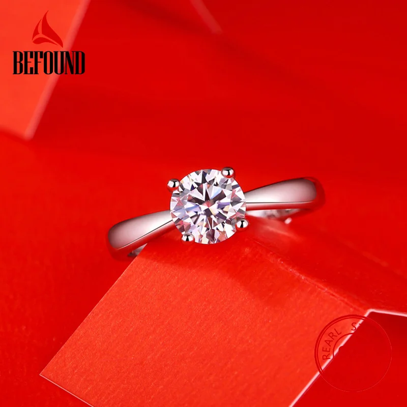 

Классическое четырехзубцовое инкрустированное кольцо из муассанита 0.5CT 1CT VVS Lab Diamond Fine Jewelry для женщин Свадебный подарок Настоящее серебро 925 пробы