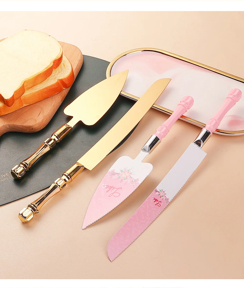 2pcs Vintage Pattern Cake Knives Creative Triangle Pizza Shovel