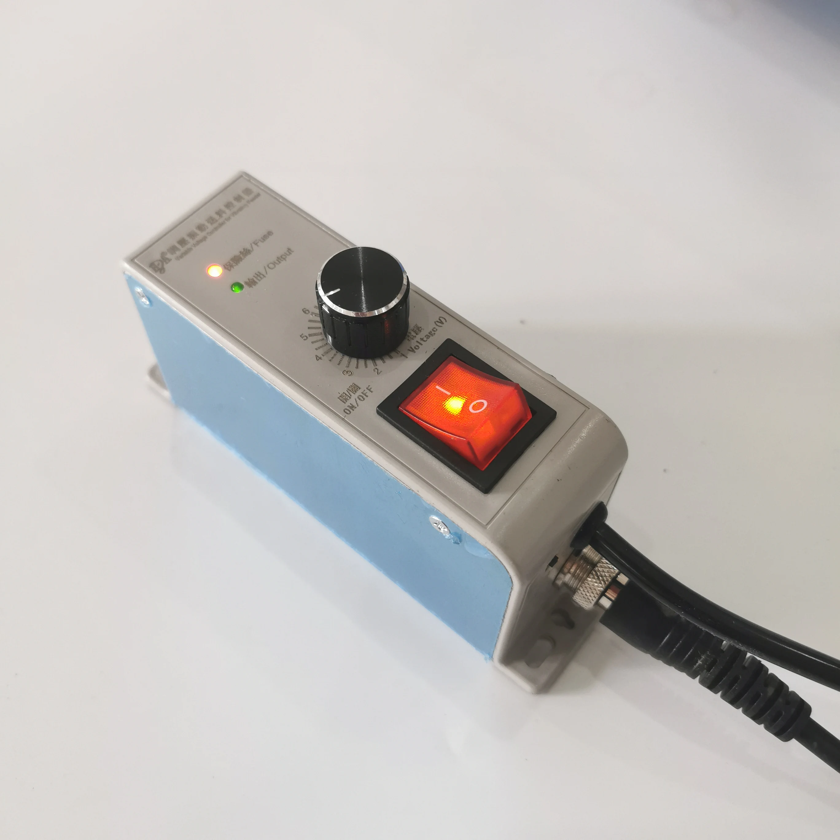 GZV3 Small Electromagnetic Vibrating Feeder Shaking Feeding Machine detail image 7