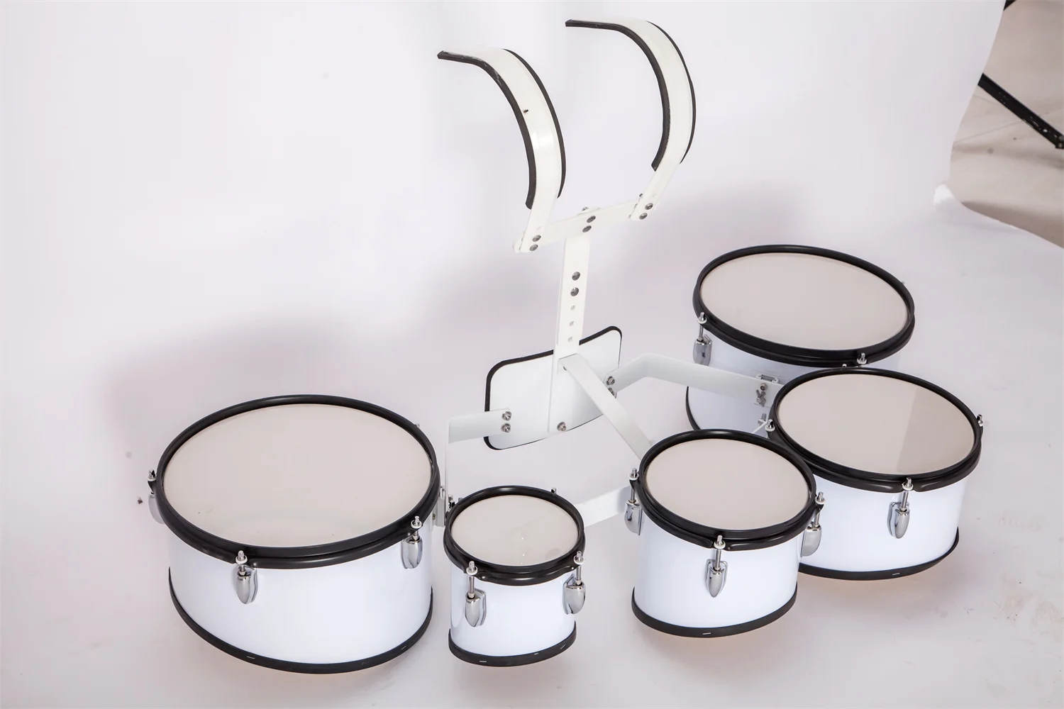 Solid And Durable 5pcs White Junior Student Marching Tom Drum Set With Carrier