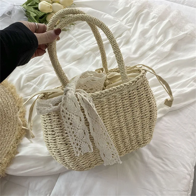 Women Handbags Straw Rattan Woven Crossbody Bag Summer Bohemia Beach Tassel Design Basket Bag Fashion Shoulder Messenger Bag