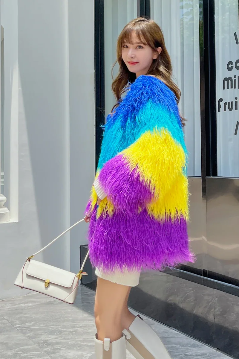 2022 Winter New Sheepskin Wool Faux Fur Coat Women V-neck Fashion Sweet Rainbow Lamb Wool Stitching Mid-Length Plush Fur Jacket