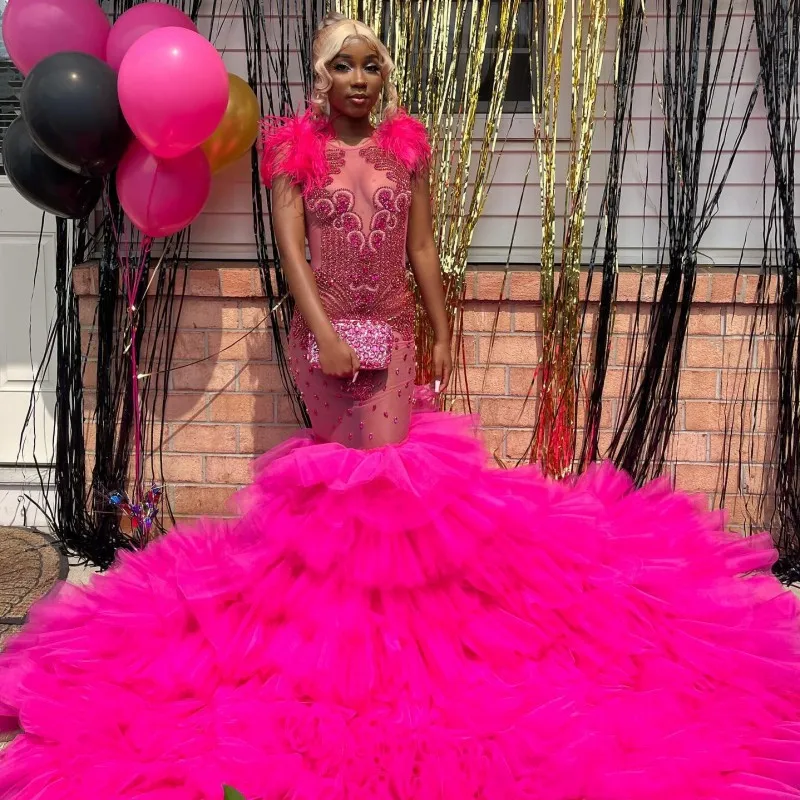 

Hot Pink Prom Dresses For Women Feathers Rhinestone Party Gowns 2024 Ruffles Mermaid Evening Dress Robes De Soirée