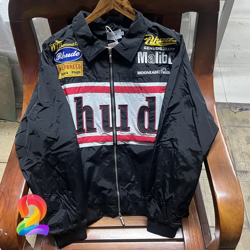 

Men Women Rhude Jacket Badge Embroidered Letter Banner Lapel Zipper Motorcycle Style Best Quality Jacket Coat