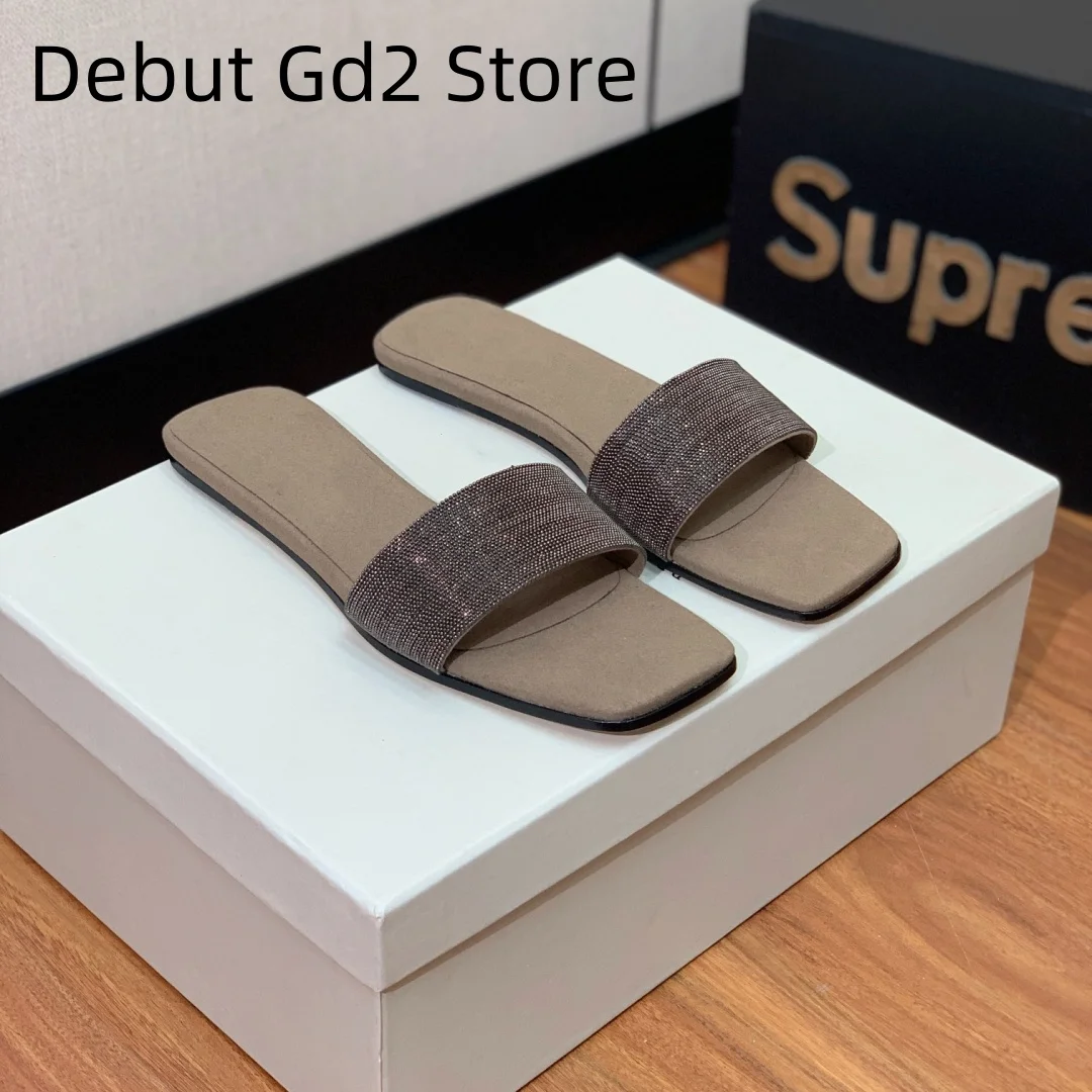 Top quality 2024 new flat shoes Italian luxury women's summer slippers Fashion casual shoes Simple and comfortable women's shoes