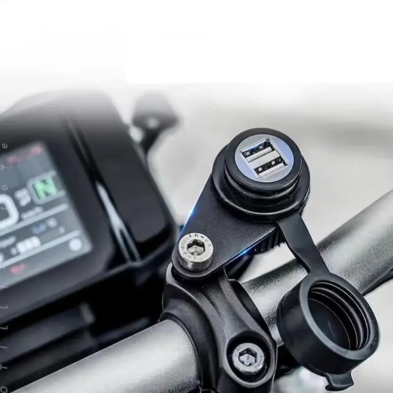 향상된 안전 기능과 빠른 설치 기능을 갖춘 R1200GS R1250GS F900R 자전거용 효율적인 5V 2A USB 충전 소켓