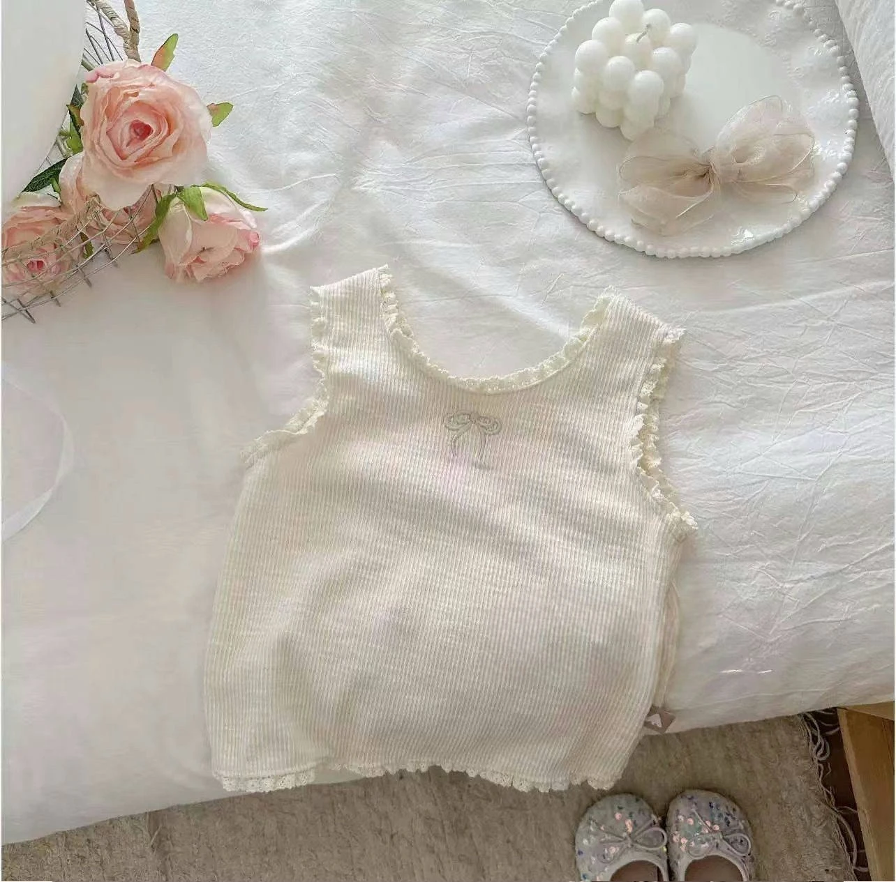 T2582 Girls Embroidered Lace Trim Mini Vest Cute Stylish Summer Wear Striped Camisole Baby Girls Inner Wear Strap Top 6