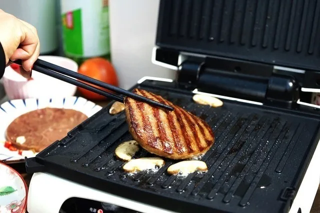 4-Slice Digital Electric Contact Grills & Griddles Portable Hot Plate with Top Glass Exterior Electric Barbecue Grill 5