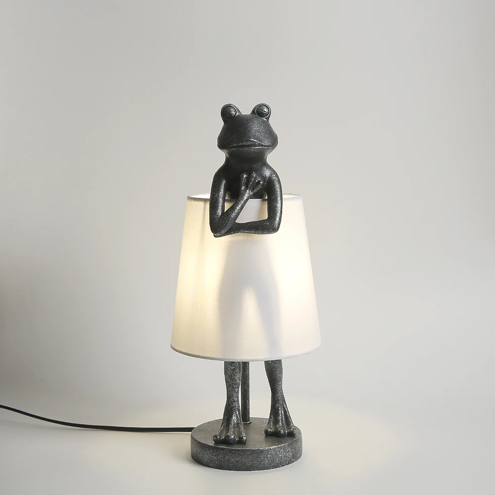 Tanie Nordic frog lampa stołowa led żywica lampa biurkowa do pokoju Retro Design sklep