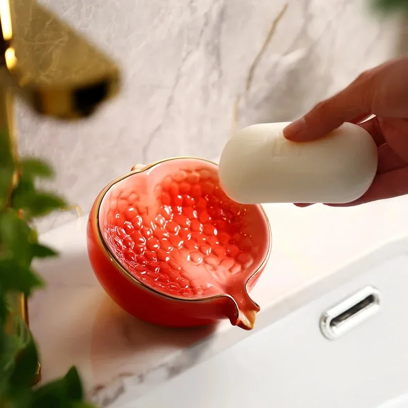 Creative Ceramic Pomegranate Shape Soap Holder Box Wash Table Drain Soap Dish Toilet Box Home Bathroom Decoration