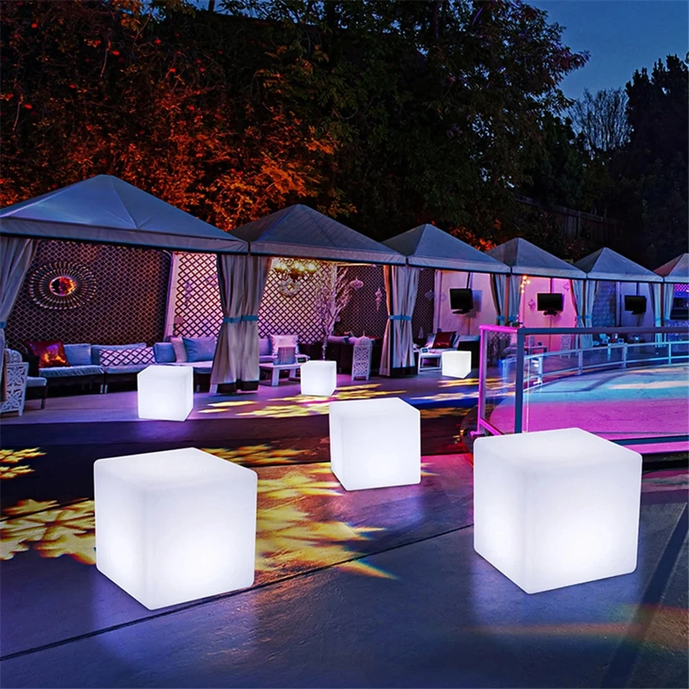 

Outdoor LED Illuminated Furniture Cube Chair Bar Light Party Wedding Decoration Glowing Cube Stool Chair Light AAA Battery