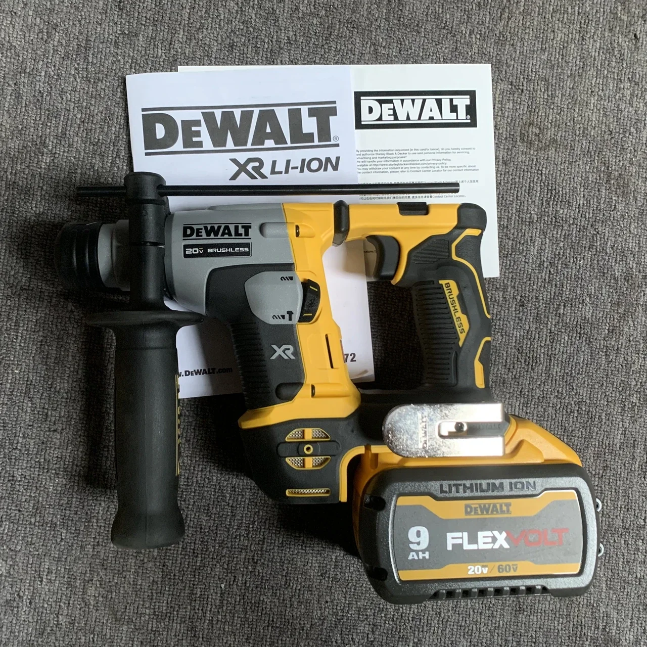 

Dewalt DCH172B MAX Atomic 20V 3/8" Cordless SDS Plus Rotary Hammer Includes 9.0AH battery