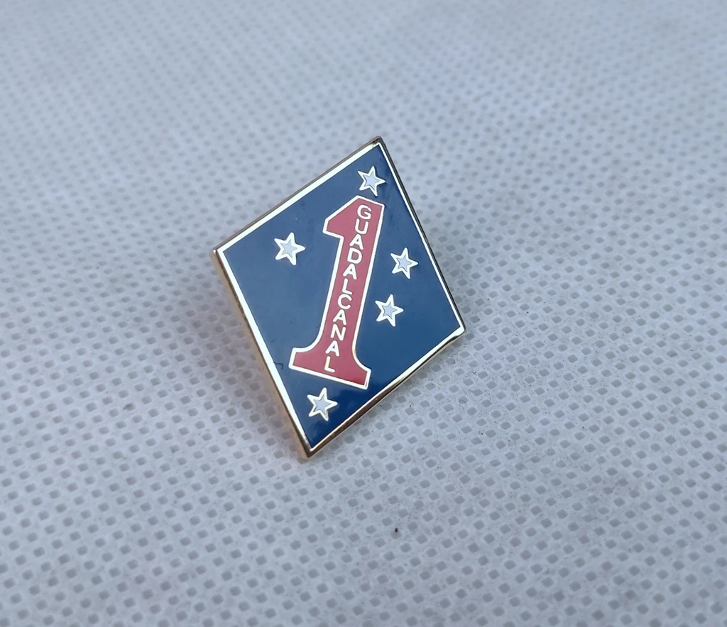 armyshop2008 US USMC 1ST DIVISION GUADALCANAL COMBAT TEAM IDENTIFICATION BADGE PIN INSIGNIA