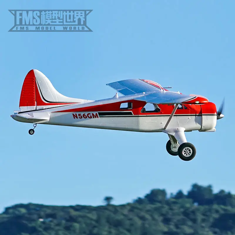 Planeur RC PNP 1400mm Voleur de Frelon sans flotteur en vol, avec ciel bleu en arrière-plan