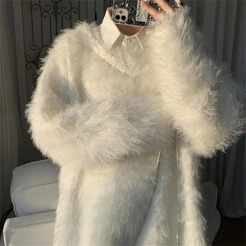 Рисунок 2 - Зимние толстые пушистые пуловеры