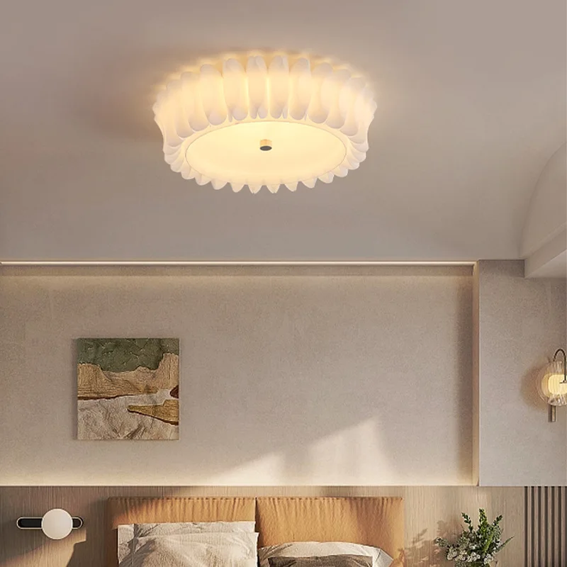 

French Romantic Master Bedroom Children's Study Ceiling Lamp Retro Style Wabi-sabi Style Pleated Ceiling Lamp Tricolor light
