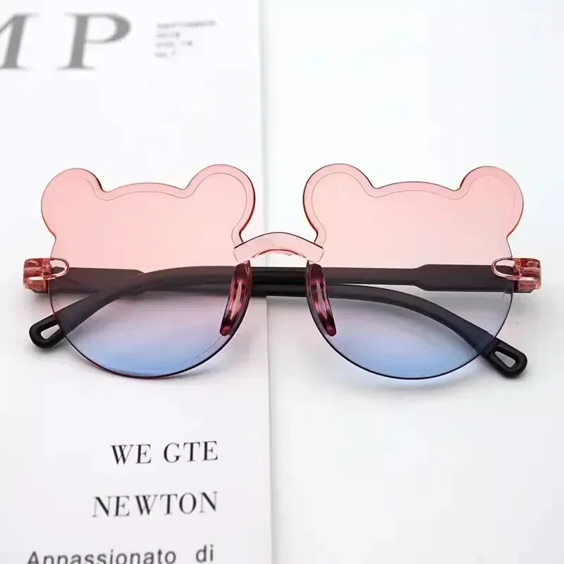 Kids Sunglasses Children and girls Baby glasses spring and summer boy sunshade mirror UV protection cute bear