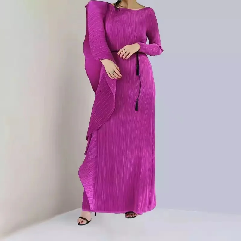 

2023 New Pleated Irregular Flounces High-End Fashion Original Design Women's Mid-Length Elegant Slim Single Sleeve Dress Spot