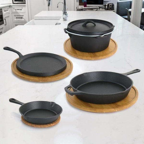 Lodge 5-Piece Pre-Seasoned Cast-Iron Cookware Set, Black