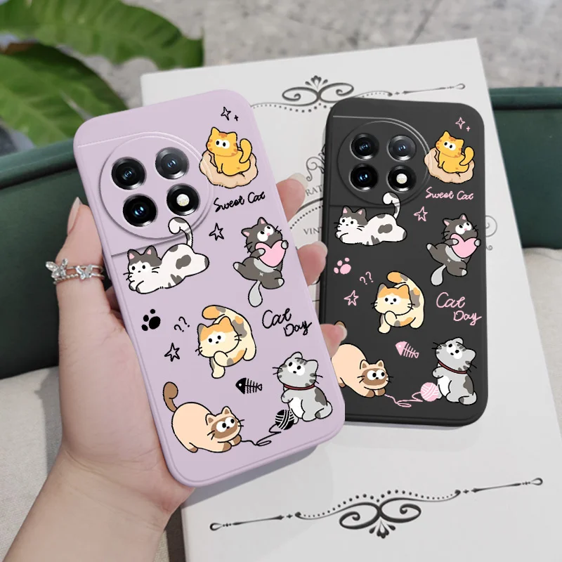Cat String Ball Liquid Silicone Phone Case Cover