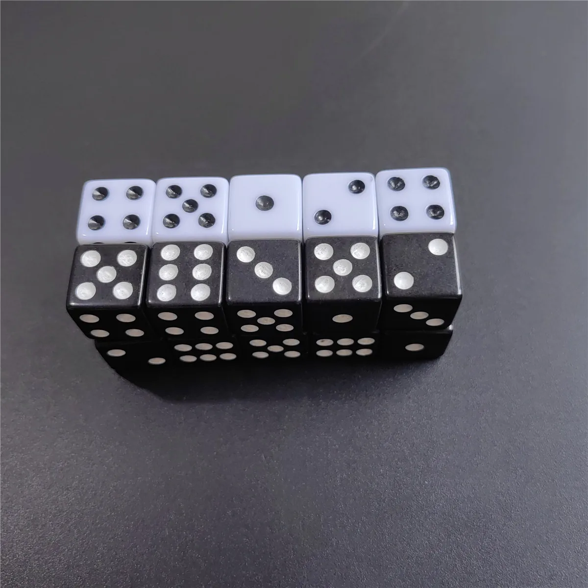 Acrylic Six Sided Standard Dice For Table Games Party Club Board Game 10 Pcs/set 14mm/0.63inch acrylic dice game dice dice set