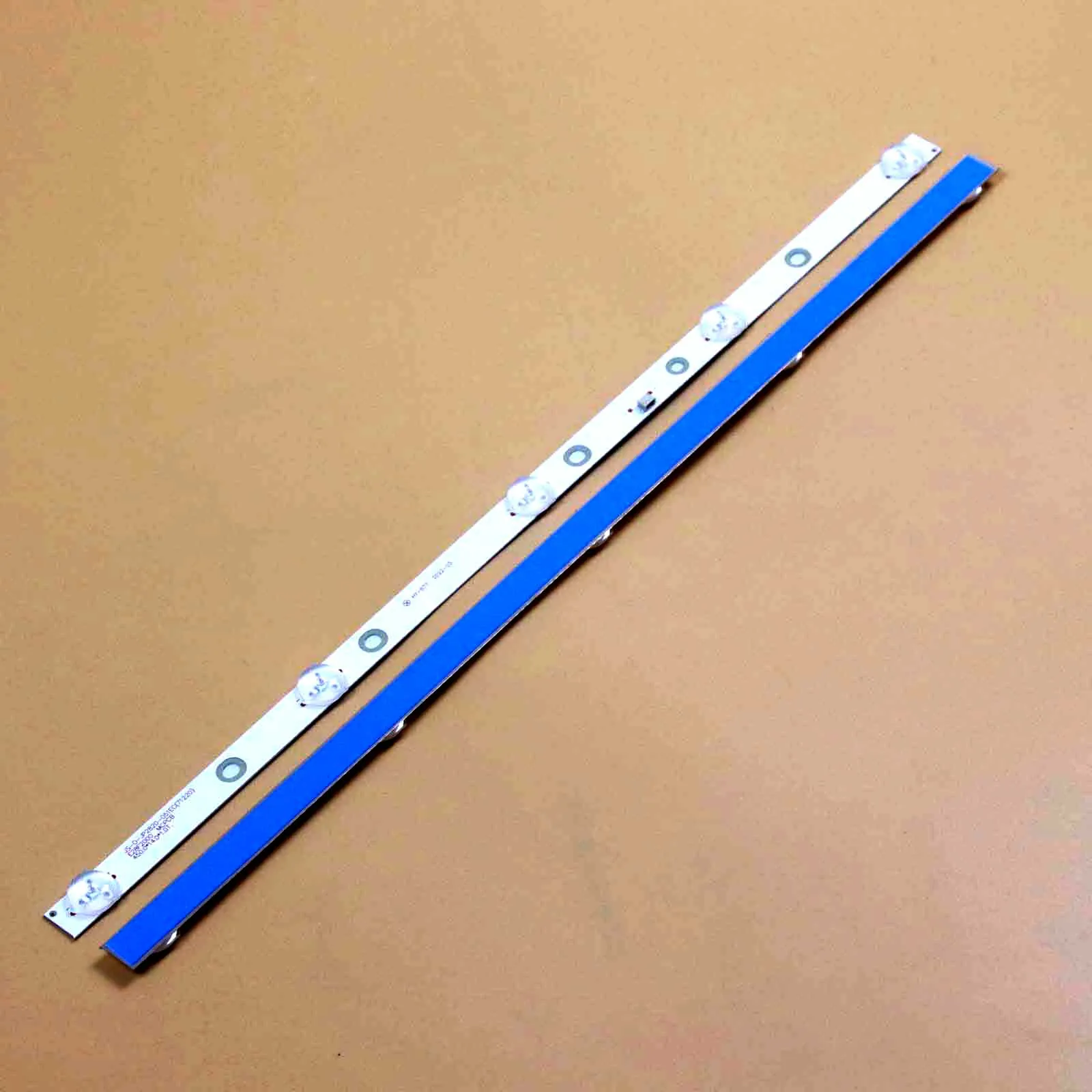 TV LED   ŰƮ, BBK 28LEM-1044/T2C  OLT-30100 Ʈ Ʈ JS-D-JP2820-051EC(60416) E28F2000 Ʈ, 2 