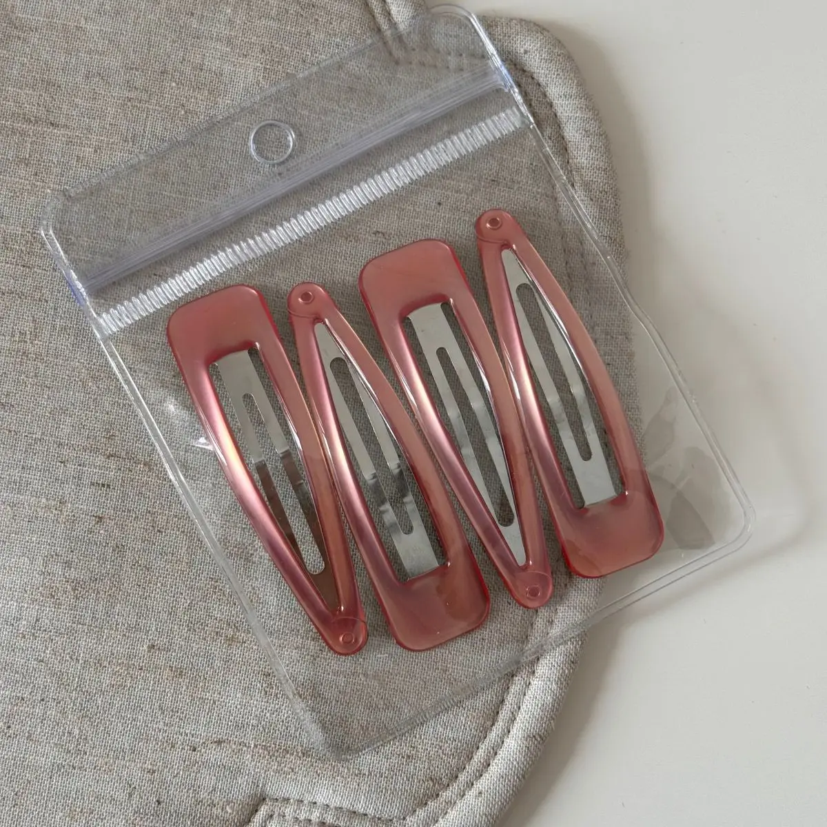 4 Stück K-Stil helle wassertropfenförmige Legierungs-Haarspangen für Frauen Vintage einfarbig 6,5 cm große Bobby Pins Haarspangen seitliche Haarnadel – Detail 11