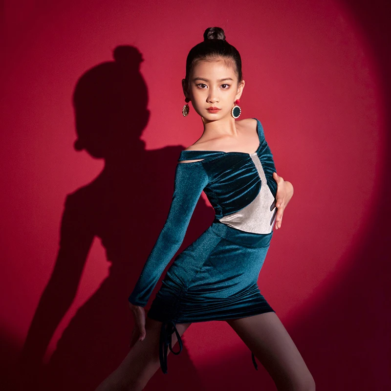 

New Latin Dance Performance Dress For Girls Long Sleeved Velvet Skirts Suit Kids Clothing Chacha Rumba Tango Latin Wear DQL8721