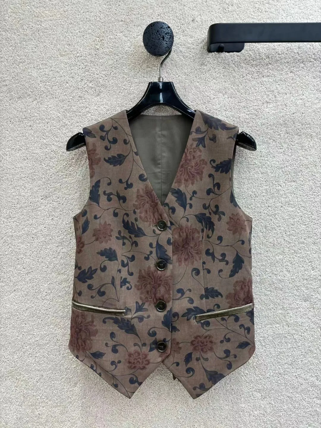 

High end customized new women's patchwork retro printed vest