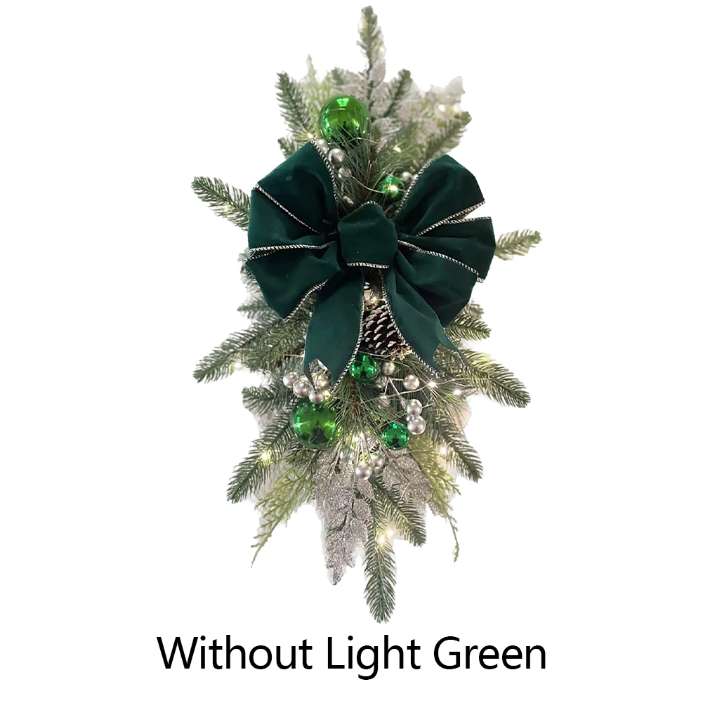 Floral holiday wreath details