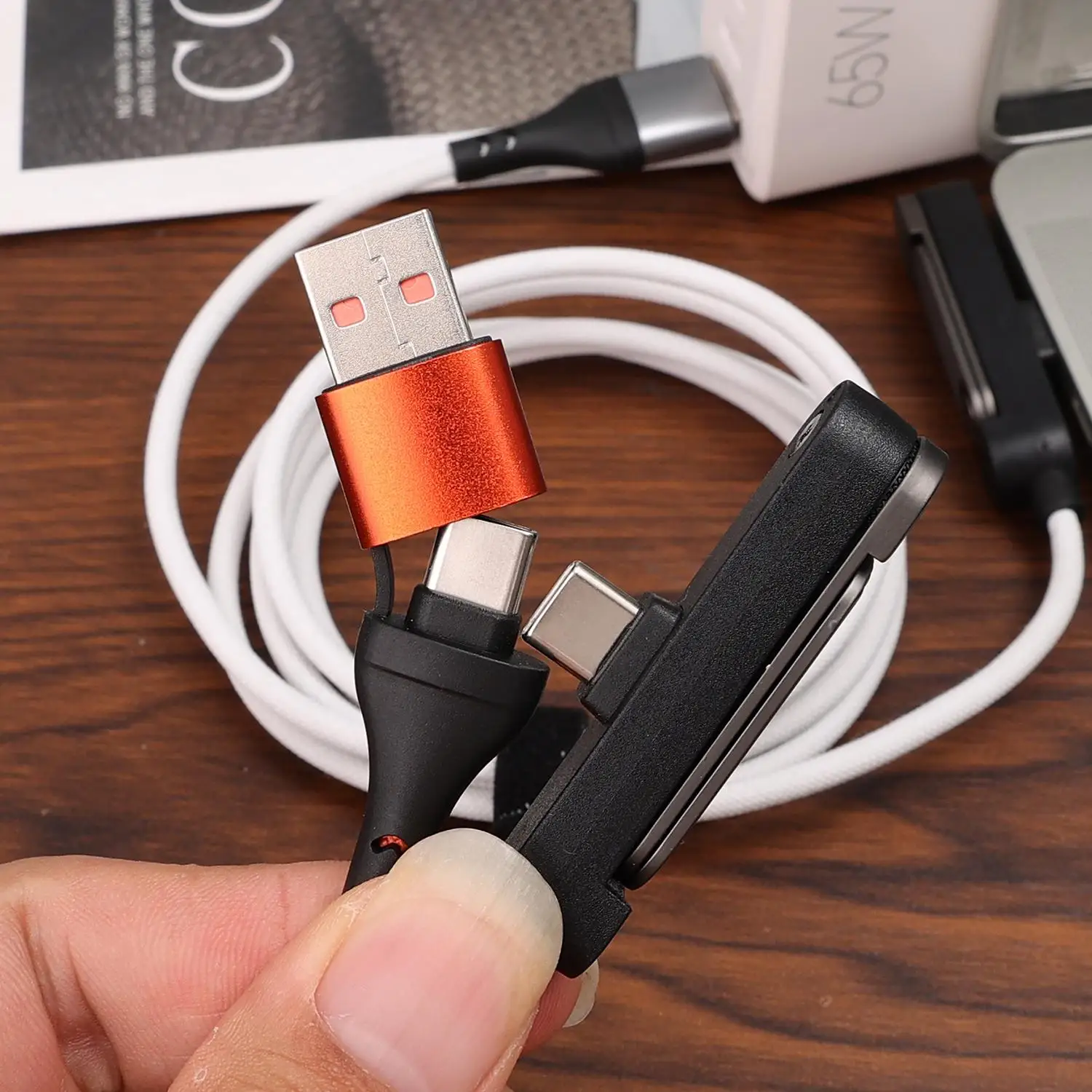 65W 90 ° 엘보 PD USB 타입 C to C 충전 케이블 게임용 고속 충전 데이터 케이블 (내장형 휴대폰 거치대 포함) 아이폰 17 16 삼성용