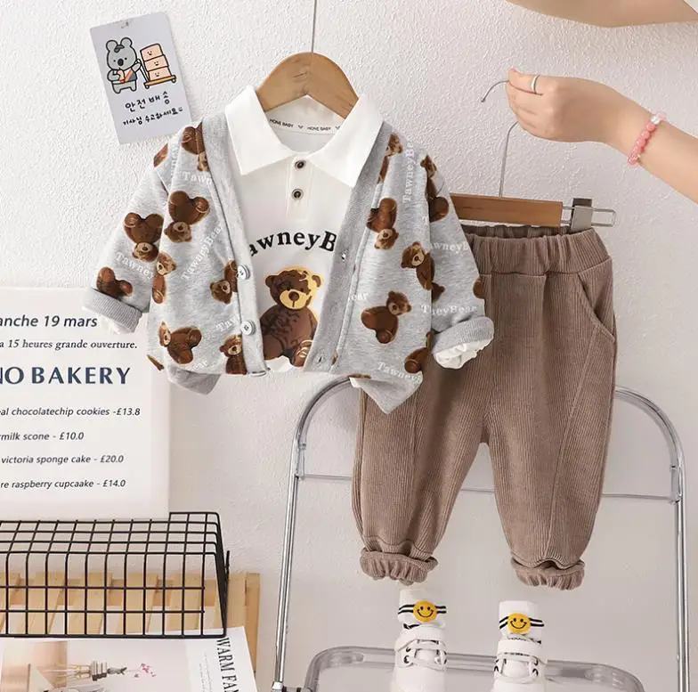 

Boys Cartooon Tracksuits Autumn Fashion Children Full Printed Bear Cardigan Jacket White Shirt Pants Infant Outfits Kids Clothes