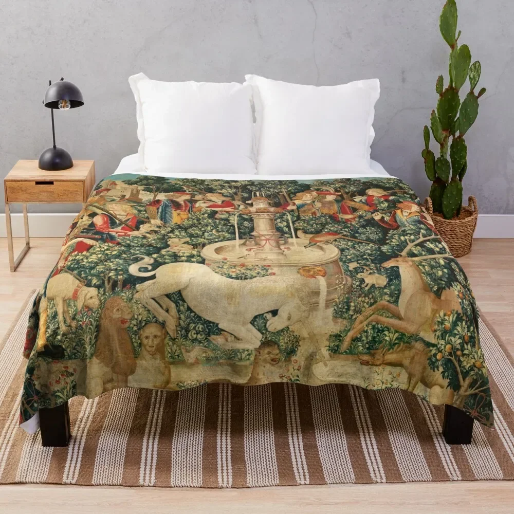 

UNICORN IS FOUND / Fountain,Other Animals,Green Floral Throw Blanket funny gift warm winter Summer Blankets