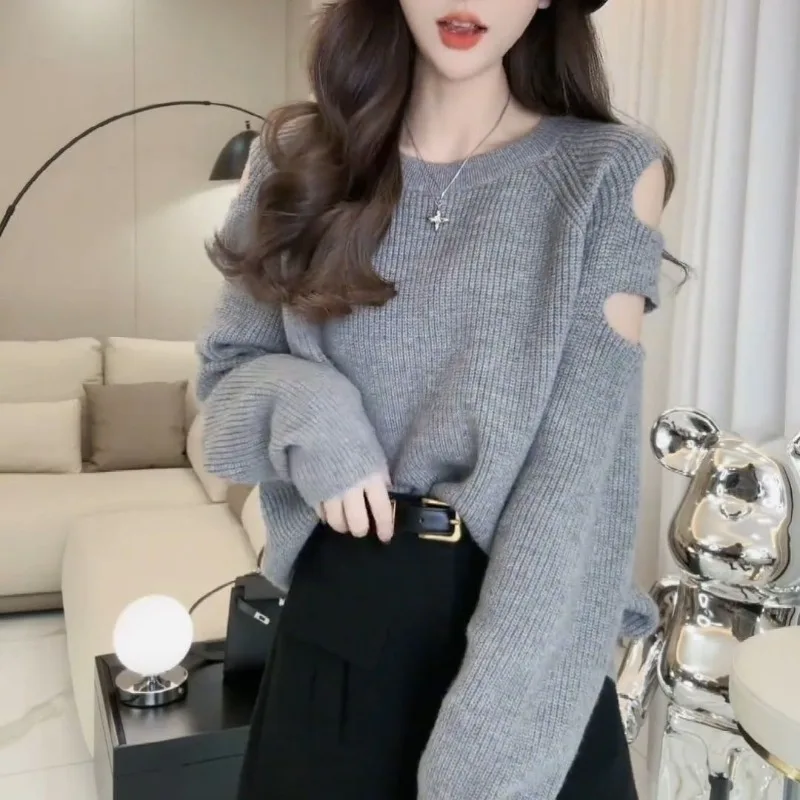 

Casual Sweater Pullover Female Winter Autumn Design Feeling Broken Sleeve O Neck Solid Knitted Sweater Pullover Female Top