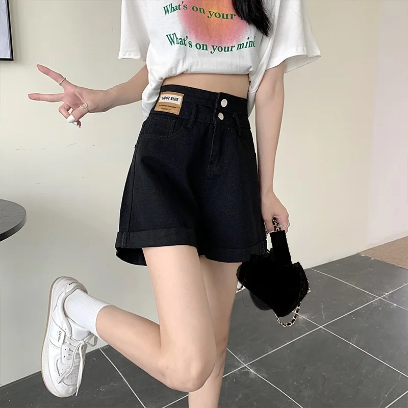 2023 New Spring/Summer Personalized High Waist Curled Denim Shorts Women's Loose and Slim Wide Leg A-line Hot Pants
