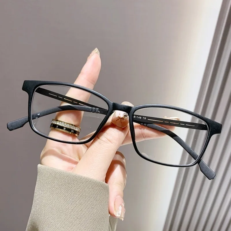 Ultralight Blue Light Blocking Square Eyewear with TR90 Titanium Alloy Optical Frame