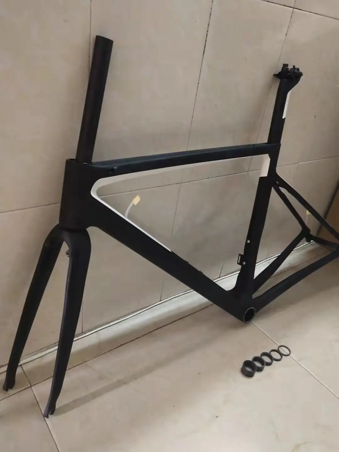V3Rs T1100 Carbon Road Bike Frame Black And White Gradient Coating Carbon Frame + Fork + Headset + Seatpost + Clamp