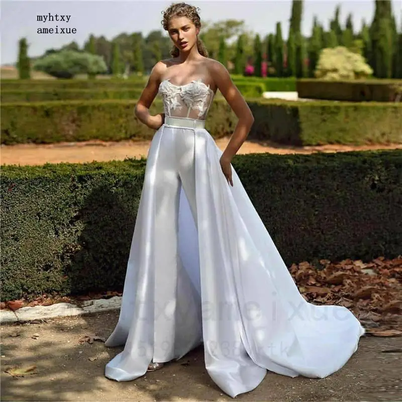 

Sexy Jumpsuit Wedding Dresses 2023 Detachable Train Backless Lace Appliques Bridal Gown Pants Satin Plus Size Vestido De Noiva