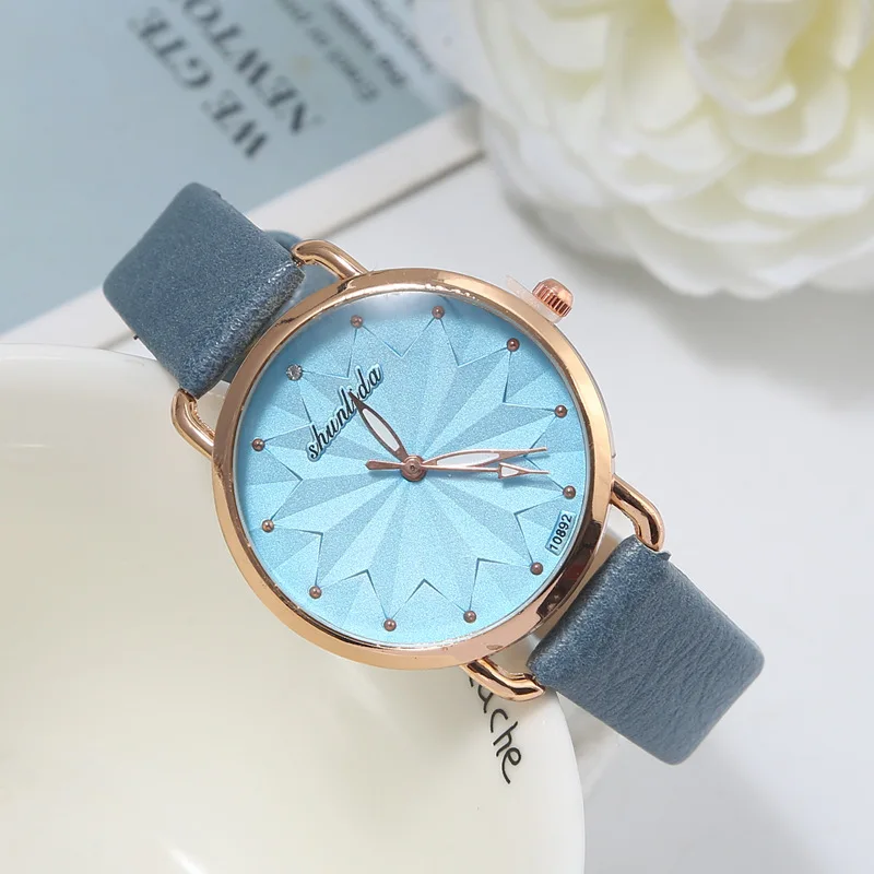 men's-and-women's-quartz-watches-children's-protective-watches-cartoon-trendy-personality-watches