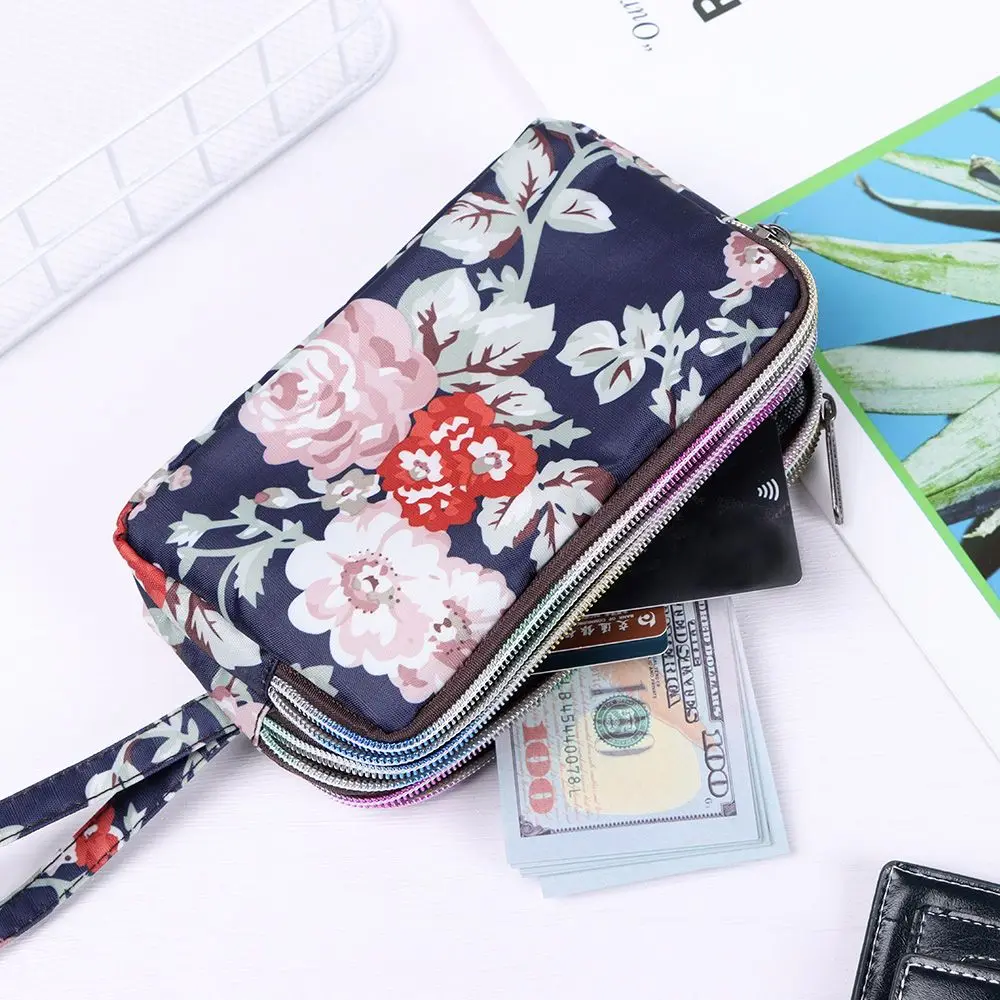 Women’s Canvas Wristlet Wallet 20