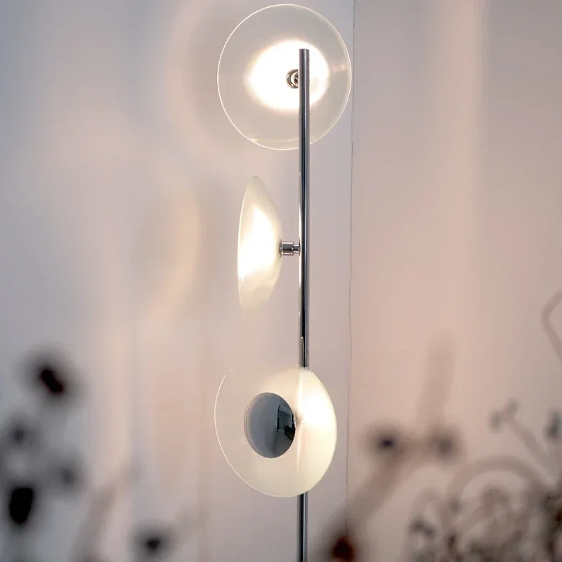 Description Picture 6 of item2024 modern living room floor lamp bedside sofa floor advanced art live stream stehlampe מנורה עומדת   lampa stojąca  lámpara 조명