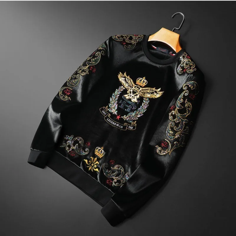 Winter plus velvet men's round neck casual suit fashion high-end embroidery crown eagle padded two-piece set 4