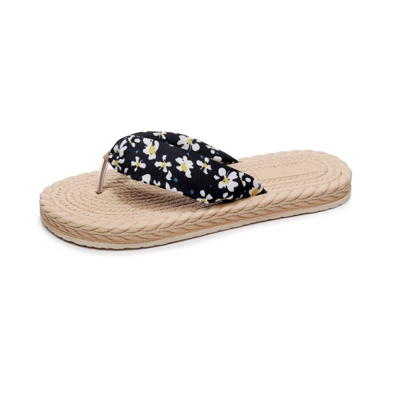 Women's Flip Flops Summer Beach Sandals Floral Straw Woven Korean Style Slippers for Women