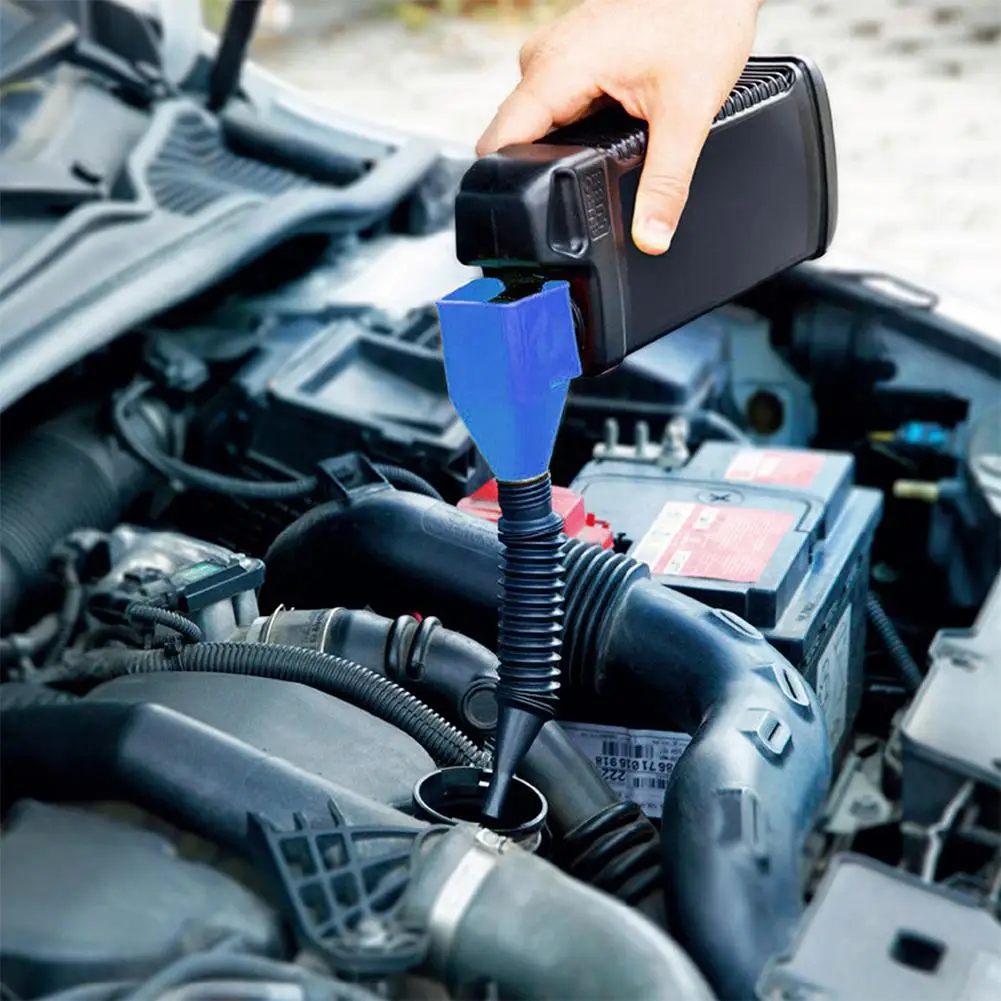 Telescopic Car Refueling Funnel Universal Car Oil Filling Equipment Portable Foldable Engine Oil Gasoline Transfer Funnel