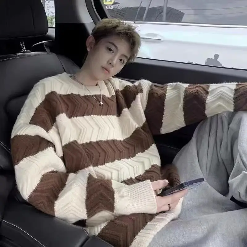 

Korean Sweater Men New Autumn/Winter Loose and Lazy Stripe Contrast Knitted Shirt Fashion Brand Couple Round Neck Sweater Top